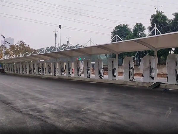 Highway DC EV Charging Station (120KW-Middle East)