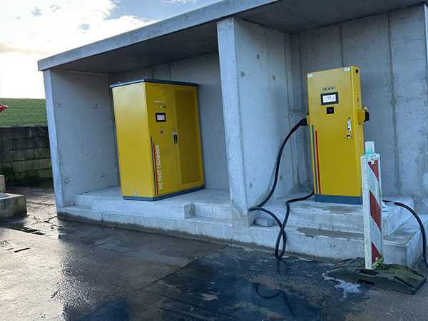 Liquid-cooled split DC EV Charging Station (720KW- Malaysia)