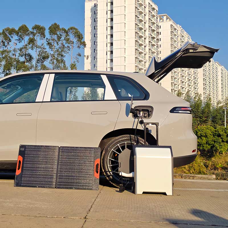 Mobile-energy-storage-and-on-board-charging