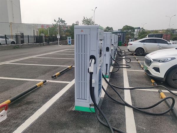 Parking lot DC EV Charging Station (120KW-Middle East)
