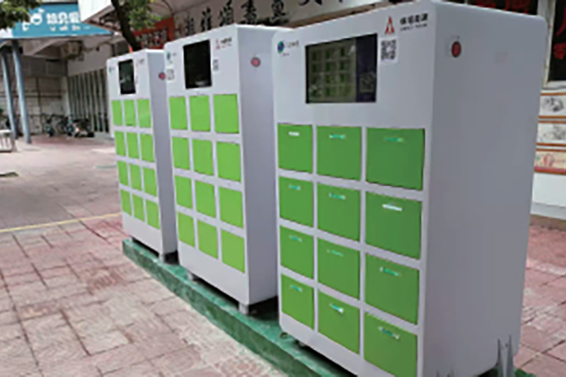 Community charging and swapping area