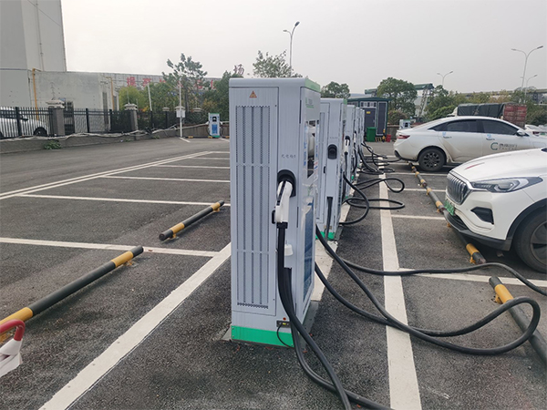Parking lot DC EV Charging Station 120KW Middle East